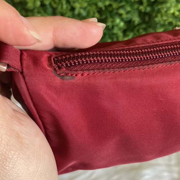 ❤️ Prada Vintage Nylon Bag ❤️ - Picture 6 of 16